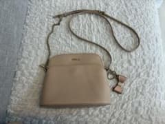FURLA ショルダーバッグ　ベージュピンクのサムネイル