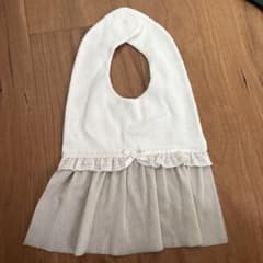 べべ　フリル リボン付き ベビー用スタイのサムネイル