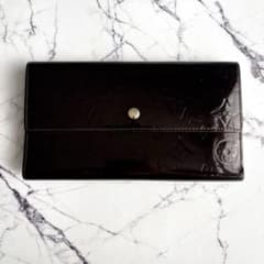 ルイヴィトン ヴェルニ ポルトトレゾール インターナショナル 長財布