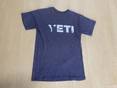 Yeti Tシャツのサムネイル
