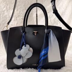 ✨極美品 FURLA GENESIトートバッグ スカーフ付き レザー 2way - メルカリ