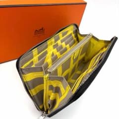 エルメス アザップロング シルクイン ラウンドジップ □Q刻印 箱付き