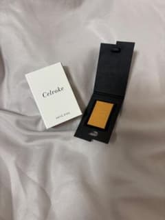 Celvoke 単色アイシャドウ CGA ゴールドのサムネイル
