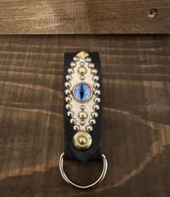 スタッズキーホルダー ネイビー 蛇 レザー 栃木レザー ウォレット チェーンのサムネイル