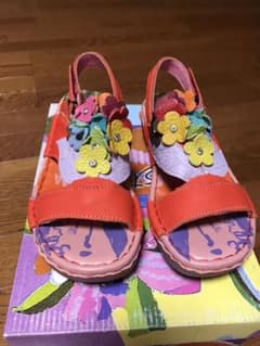 サンダルのサムネイル