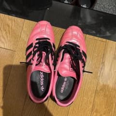 adidas スニーカー ピンク ブラックのサムネイル