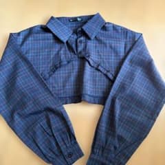 DAZY チェック柄 クロップド丈 長袖シャツのサムネイル