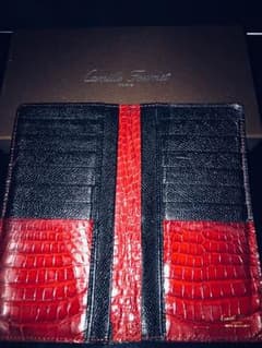 【ぐっさん様専用】【期間限定出品】カミーユフォルネ 長財布 付属品有のサムネイル