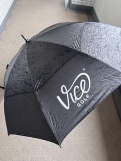 Vice Golf ゴルフ用傘 アンブレラ ブラック　激レア　ほぼ新品 Vice Golf ゴルフ用傘 アンブレラ ブラック 激レア ほぼ新品 - メルカリ