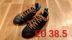 インスティンクトレース EU38.5