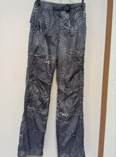 伊太利屋 レオパード柄 パンツ 7号のサムネイル