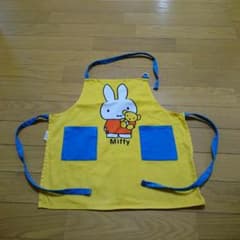 ミホマル様専用。ミッフィーエプロンのサムネイル