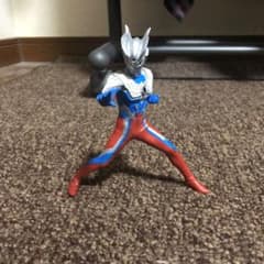 ウルトラマンゼロ フィギュアのサムネイル