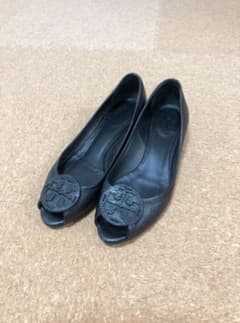 TORY BURCH 黒パンプス 24.5-25.5cmのサムネイル