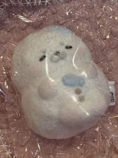 Kikisquishy 粉付きあざらし　氷バター