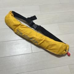 ダイワ ライフジャケット DF-2200 桜マーク イエロー タイプA - メルカリ