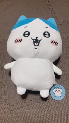 ちいかわ超BIGぬいぐるみ〜ハチワレ～のサムネイル