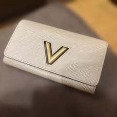 ルイ・ヴィトン LOUIS ブランド レディース 長財布ラウンドファスナー ルイヴィトン V字ロゴ付きベージュ長財布 小物