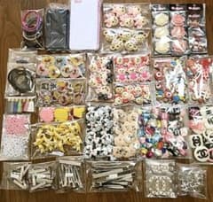 ラスト1名❤️超大量＆超赤字処分❤️500点以上❤️ハンドメイド❤️デコパーツのサムネイル