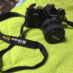 land様専用    Nikon FE2 フィルム式 一眼レフカメラ 交渉可のサムネイル