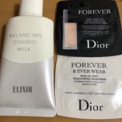 エリクシール　バランシングおしろいミルクのサムネイル