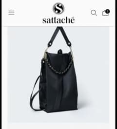 sattaché Classic Onyx ブラックショルダーバッグのサムネイル