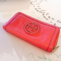 【未使用に近い】TORY BURCH トリーバーチ 長財布のサムネイル