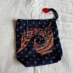 アイヌ刺繍　巾着のサムネイル