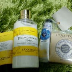 ロクシタン４点セットのサムネイル