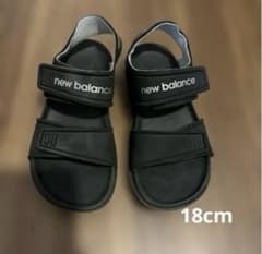New Balance ブラック サンダル 18cmのサムネイル