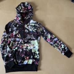 VOLCOM パーカーのサムネイル