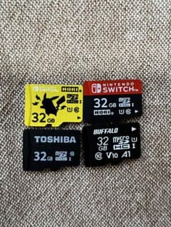 32GB マイクロSDカード 4枚セットのサムネイル
