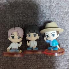 BTS TinyTAN フィギュア 3体セット ガチャガチャのサムネイル
