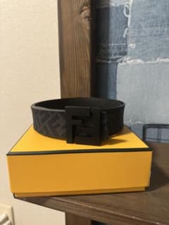 最安 FENDI FFロゴベルト - メルカリ