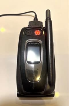 J-PHONE Vodafone J-SH09 ジェットブラック 折りたたみ式 J-PHONE Vodafone J-SH09 ジェットブラック 折りたたみ式 - メルカリ