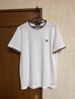 FRED PERRY ティップライン Tシャツのサムネイル