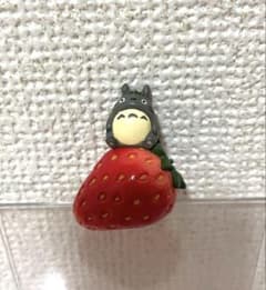 Ghibli My Neighbor Totoro Badge Brooch Strawberry