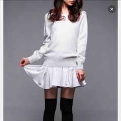 新品タグつきブラックニットキャミワンピのサムネイル