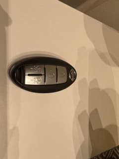 セレナ　スマートキー　両側スライドドアのサムネイル