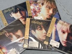 TXT star Kissed 未開封 シリアル付きのサムネイル