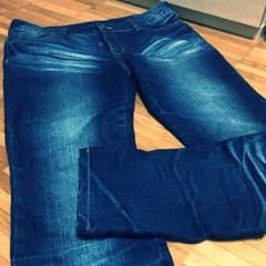 ジーンズ・ストレッチタイプ・青色のサムネイル