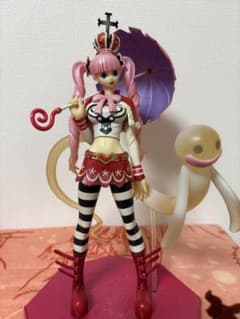 ワンピース ペローナ フィギュアのサムネイル