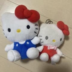 ハローキティ ぬいぐるみ 2体セットのサムネイル