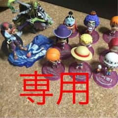 専用ワンピースフィギュアのサムネイル
