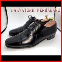 SALVATORE_FERRAGAMO ストレートチップ 革靴のサムネイル