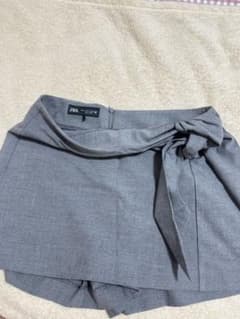 ZARA グレー ミニスカート ラップデザインのサムネイル
