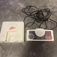 中古 PCエンジンミニ本体とコントローラーのみ
