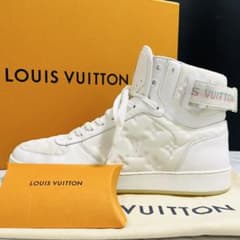 美品⭐️ルイヴィトン リヴォリライン モノグラム エンボス ベルクロ