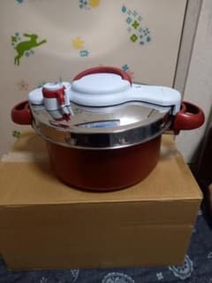 ティファール 圧力鍋 5.2L クリプソ ミニット デュオ レッド T-falのサムネイル