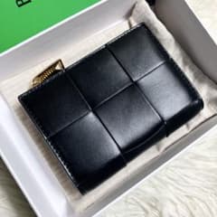 【未使用級】 ボッテガヴェネタ 折り財布 カセット レザーブラック IC内蔵 未使用級】 ボッテガヴェネタ 折り財布 カセット レザーブラック IC